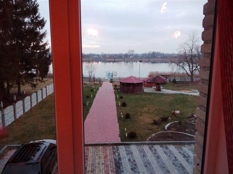 magic-lake-camp-02.jpg