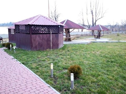 magic-lake-camp-04.jpg